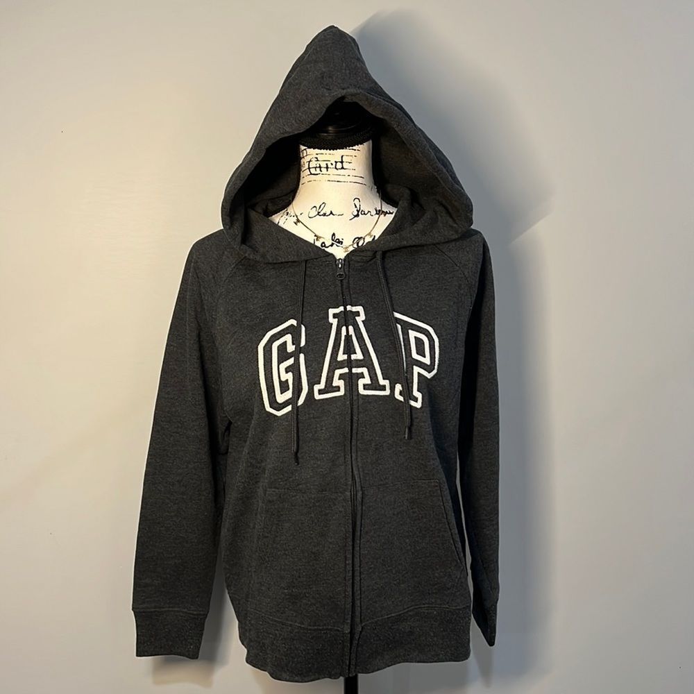 Gap Hoodie